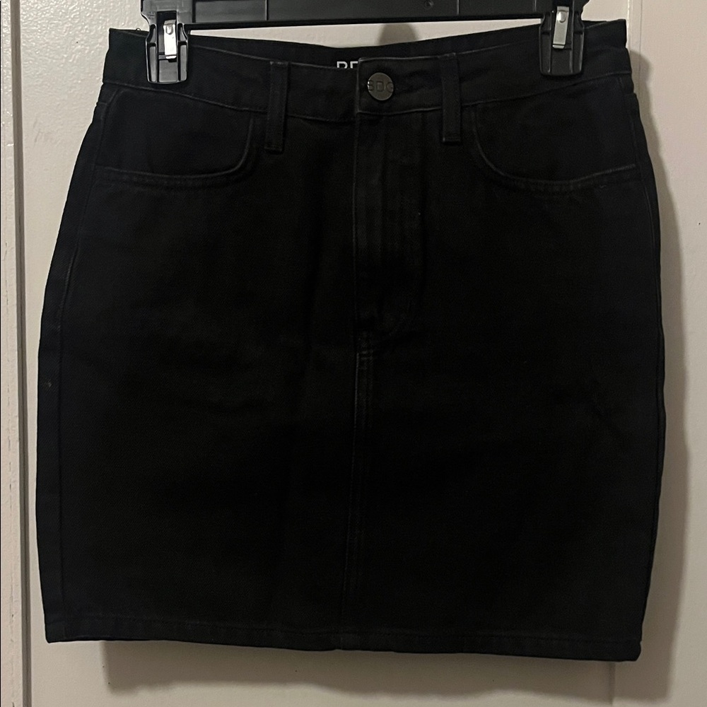 BDG Classic Black Pencil Skirt